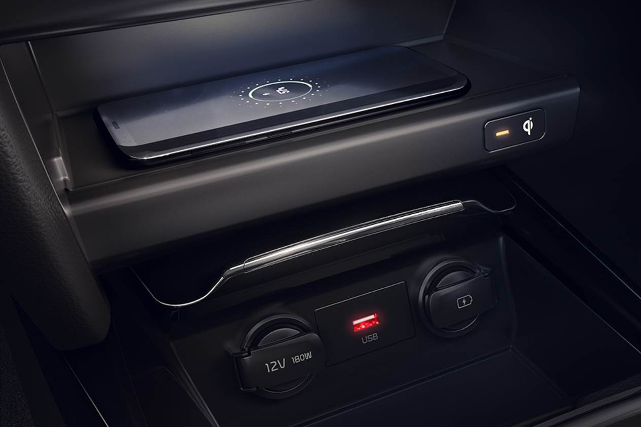 Kia ProCeed 2021 : recharge téléphone par induction