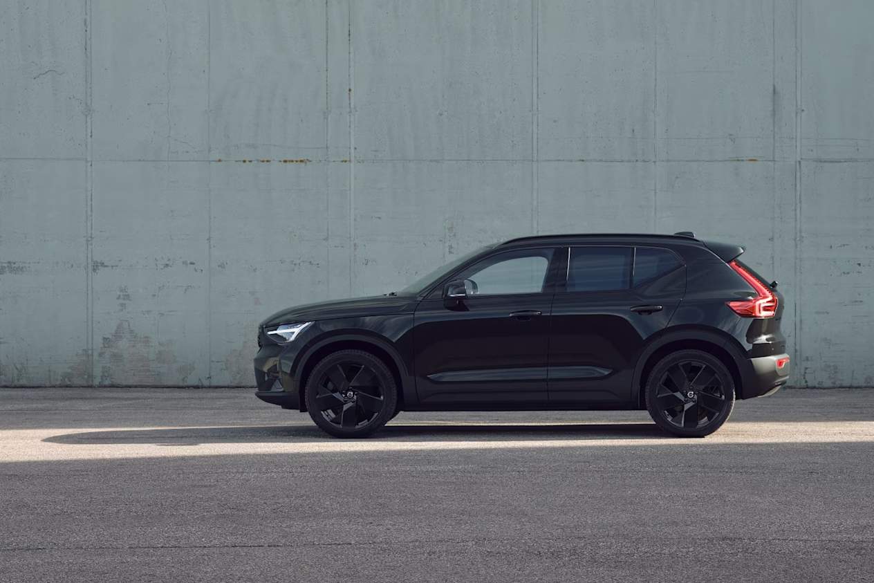Volvo XC40 Black Edition Special Offer