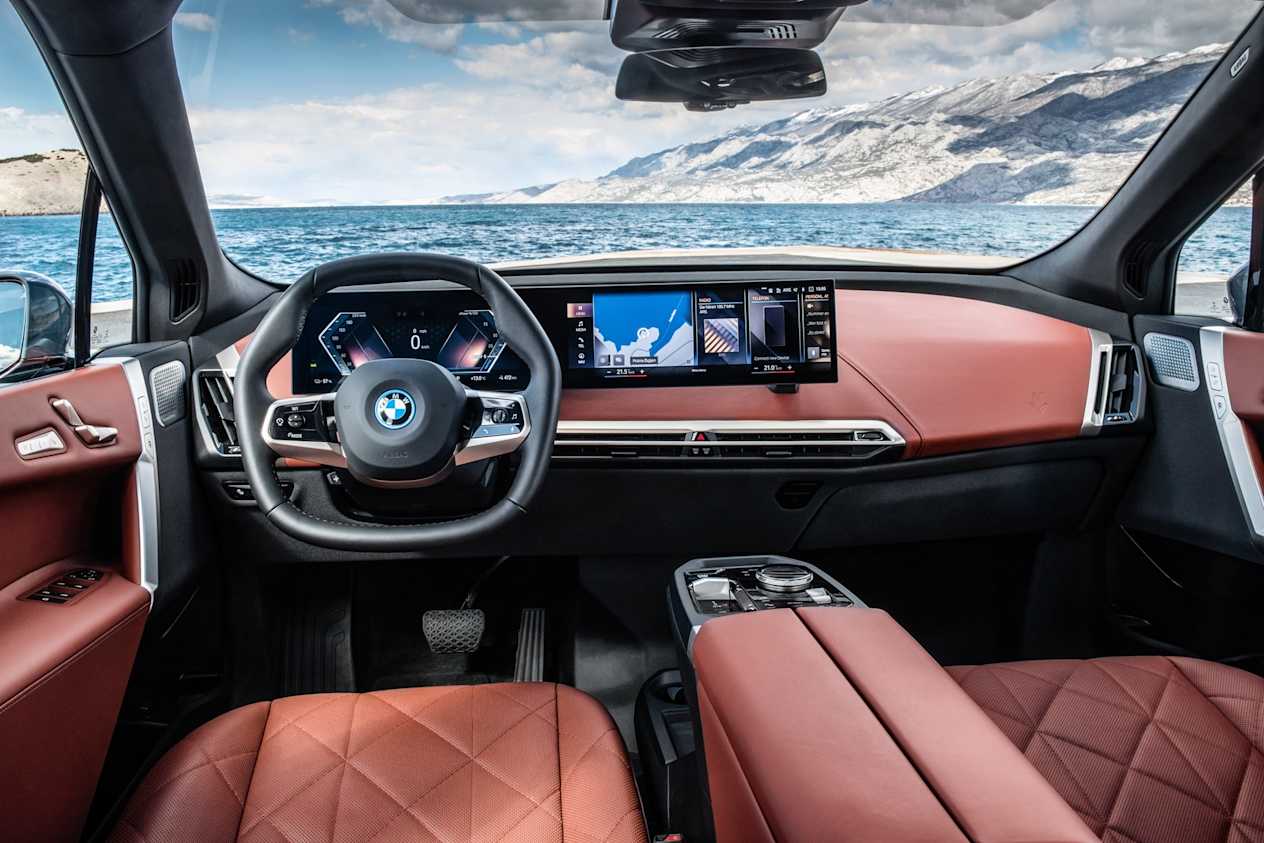 BMW IX