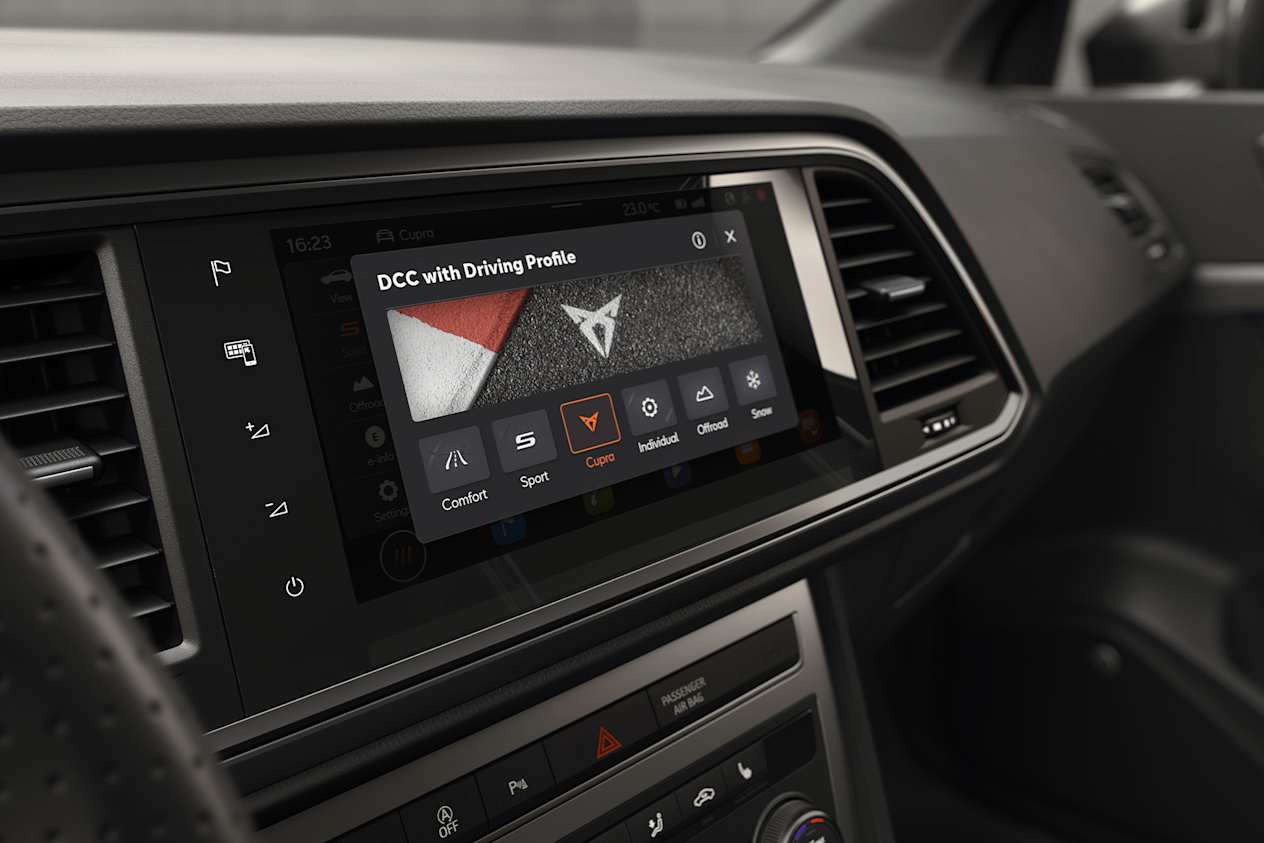 The CUPRA Ateca's drive mode: experience full power performance