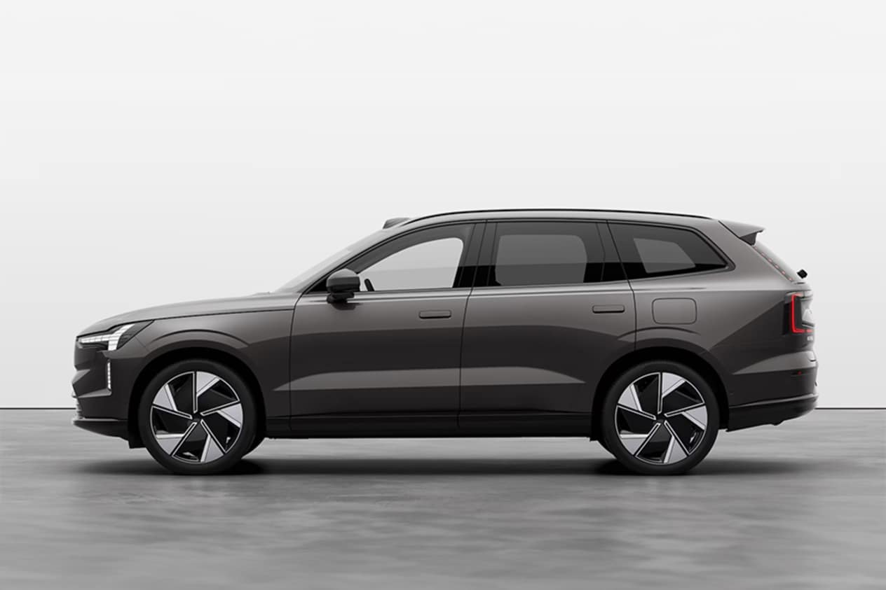 VOLVO EX90
