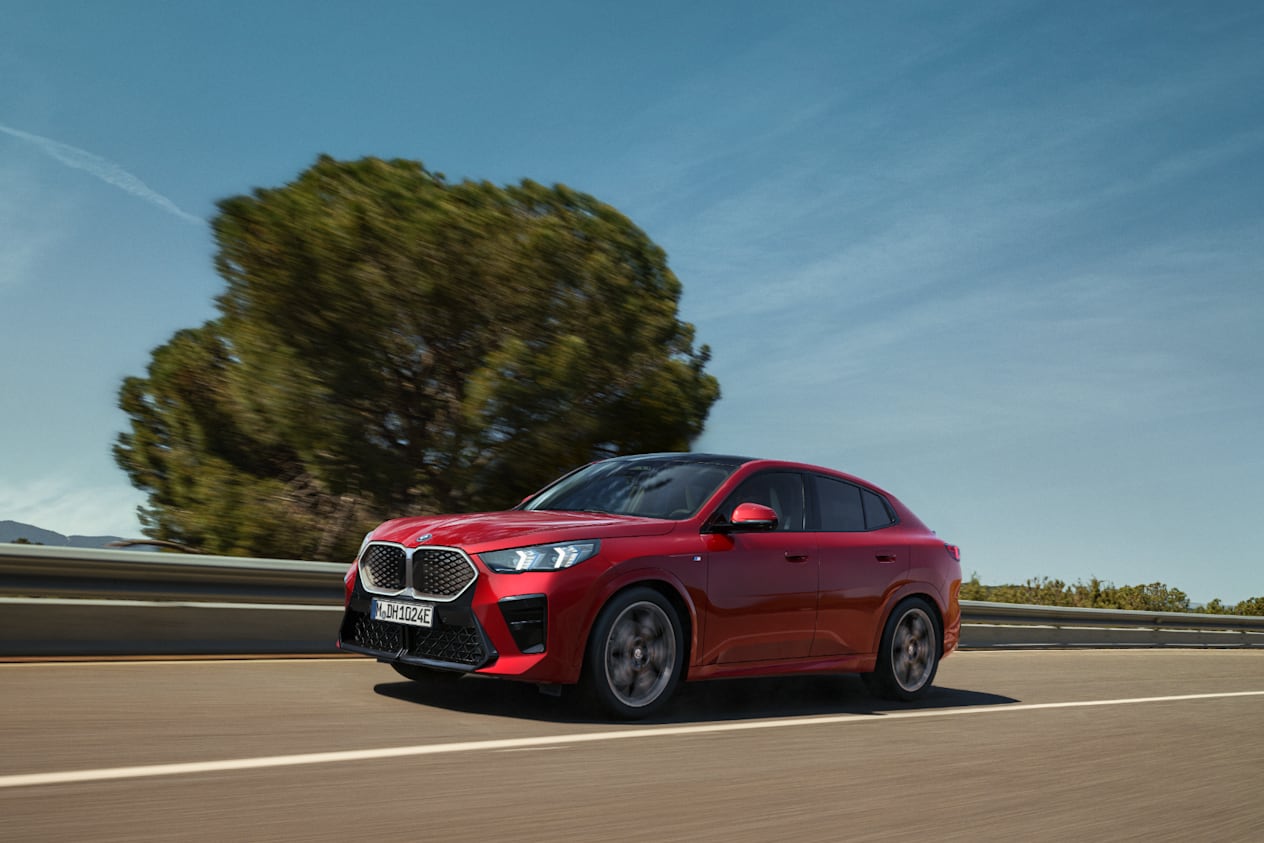 BMW iX2