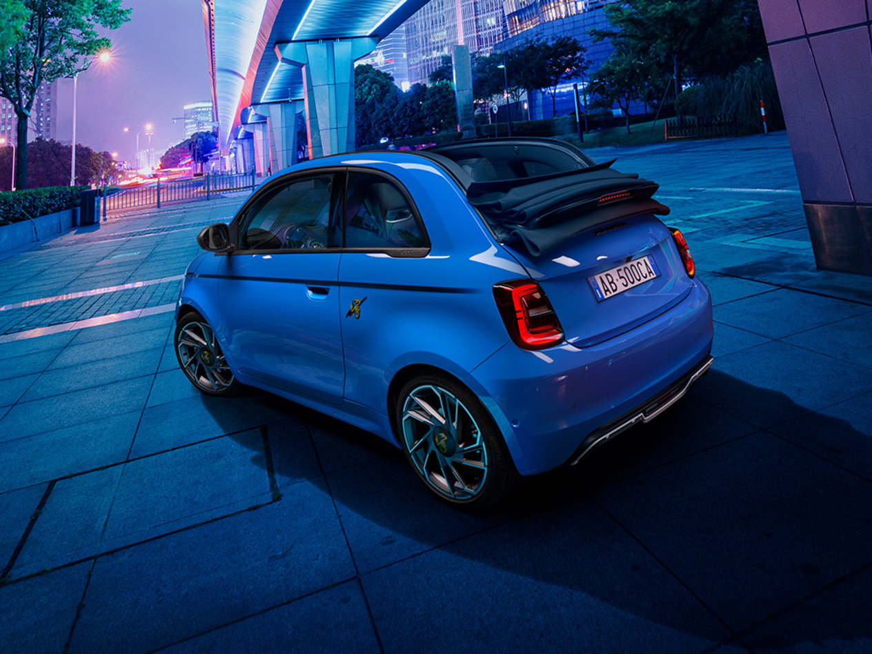 Abarth 500e Back Left Higher Angle