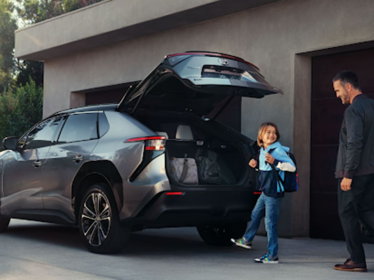 Top Toyota Cars for Family Road Trips