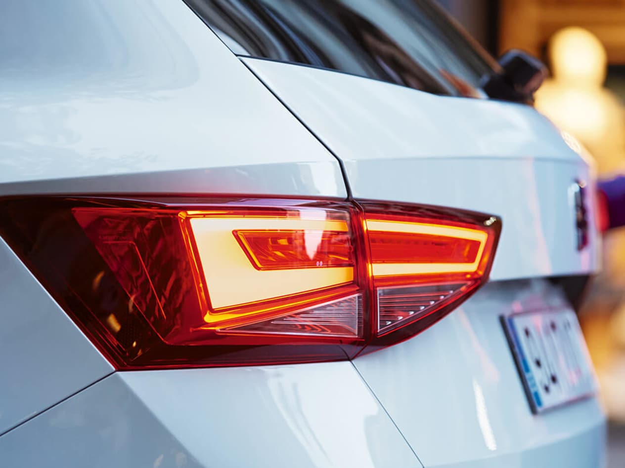 LED Headlights Ateca Motability