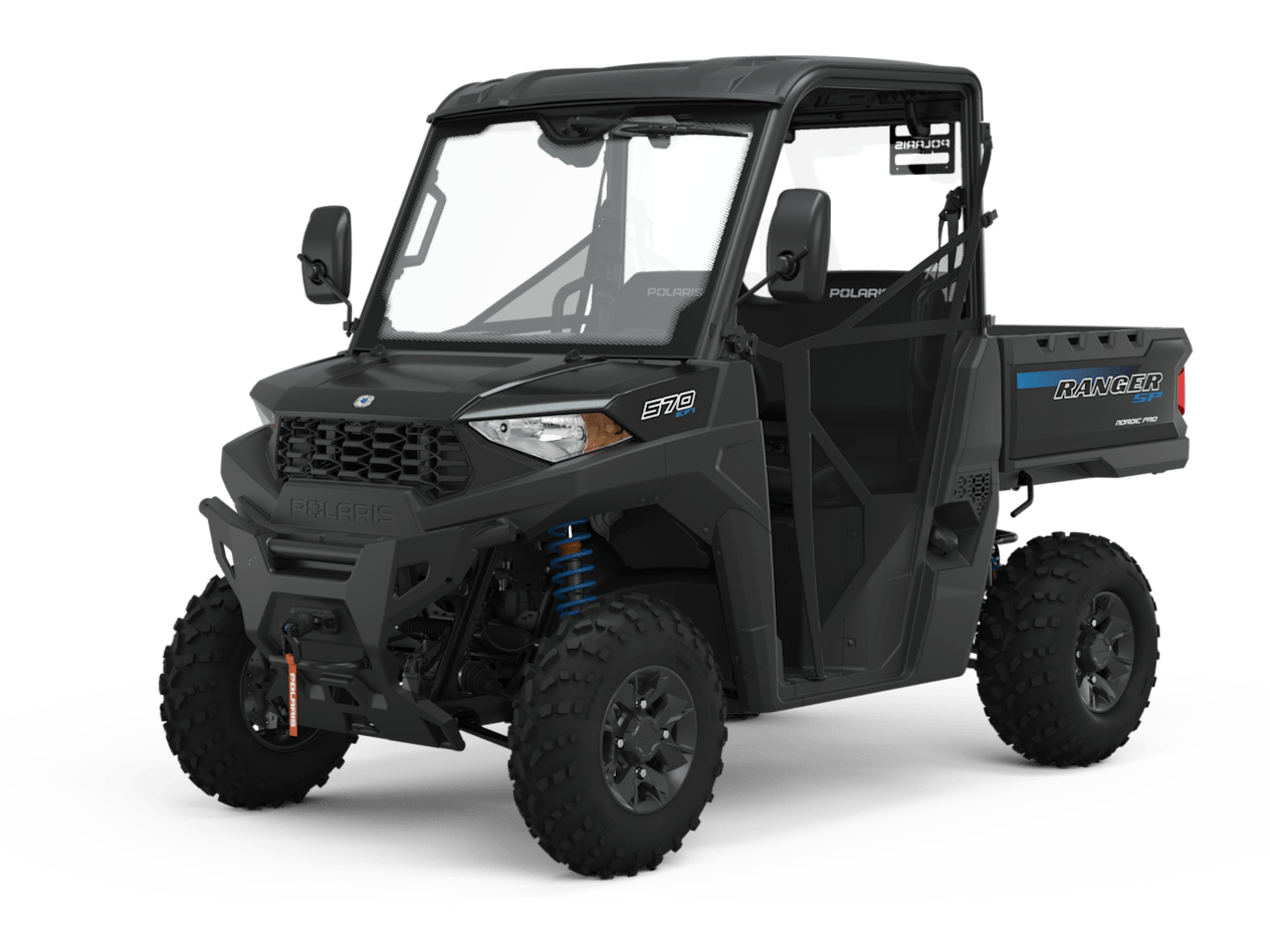 Polaris Ranger 570 Nordic 2023 : half cab trois quarts avant