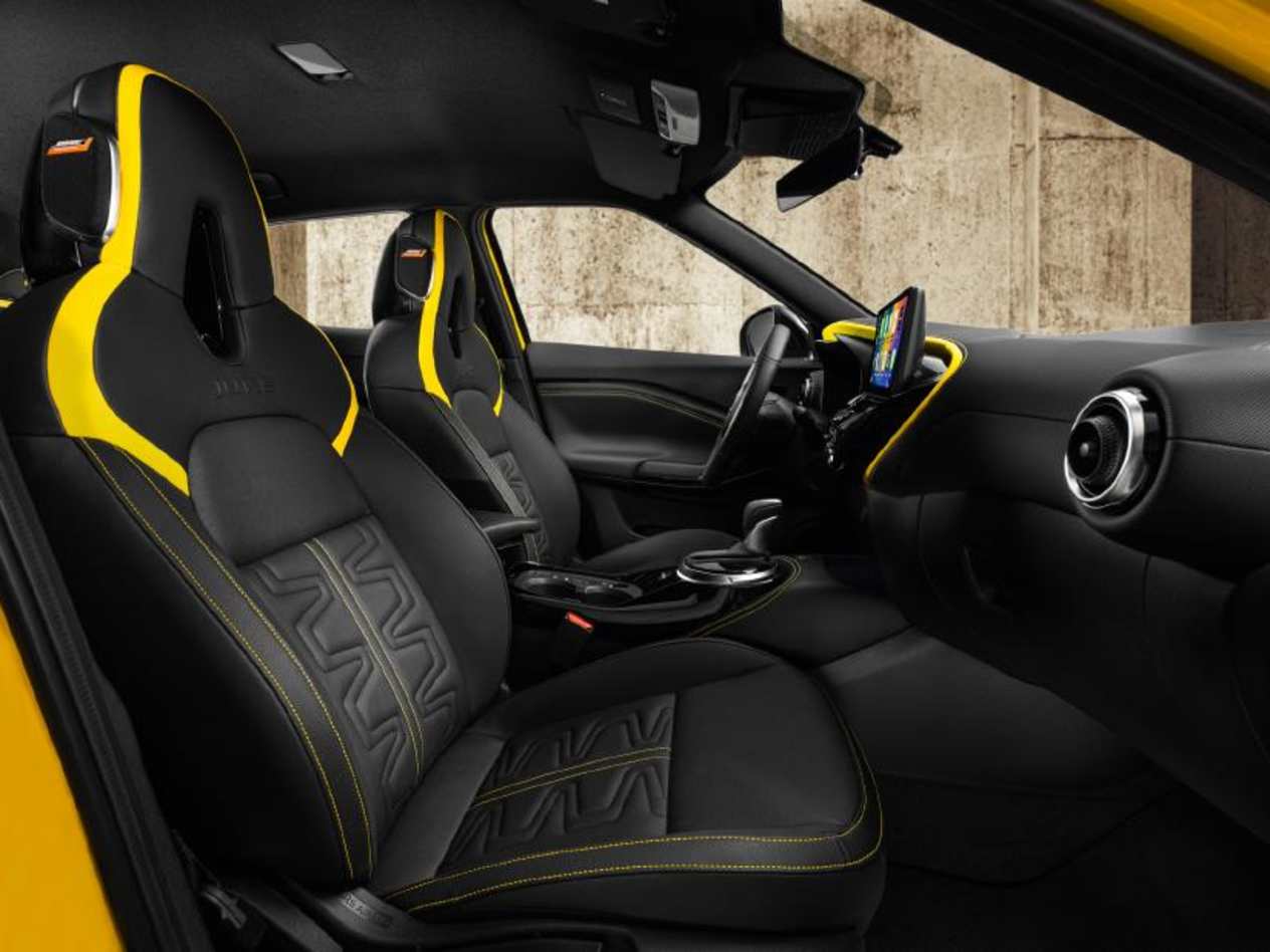 nissan juke yellow