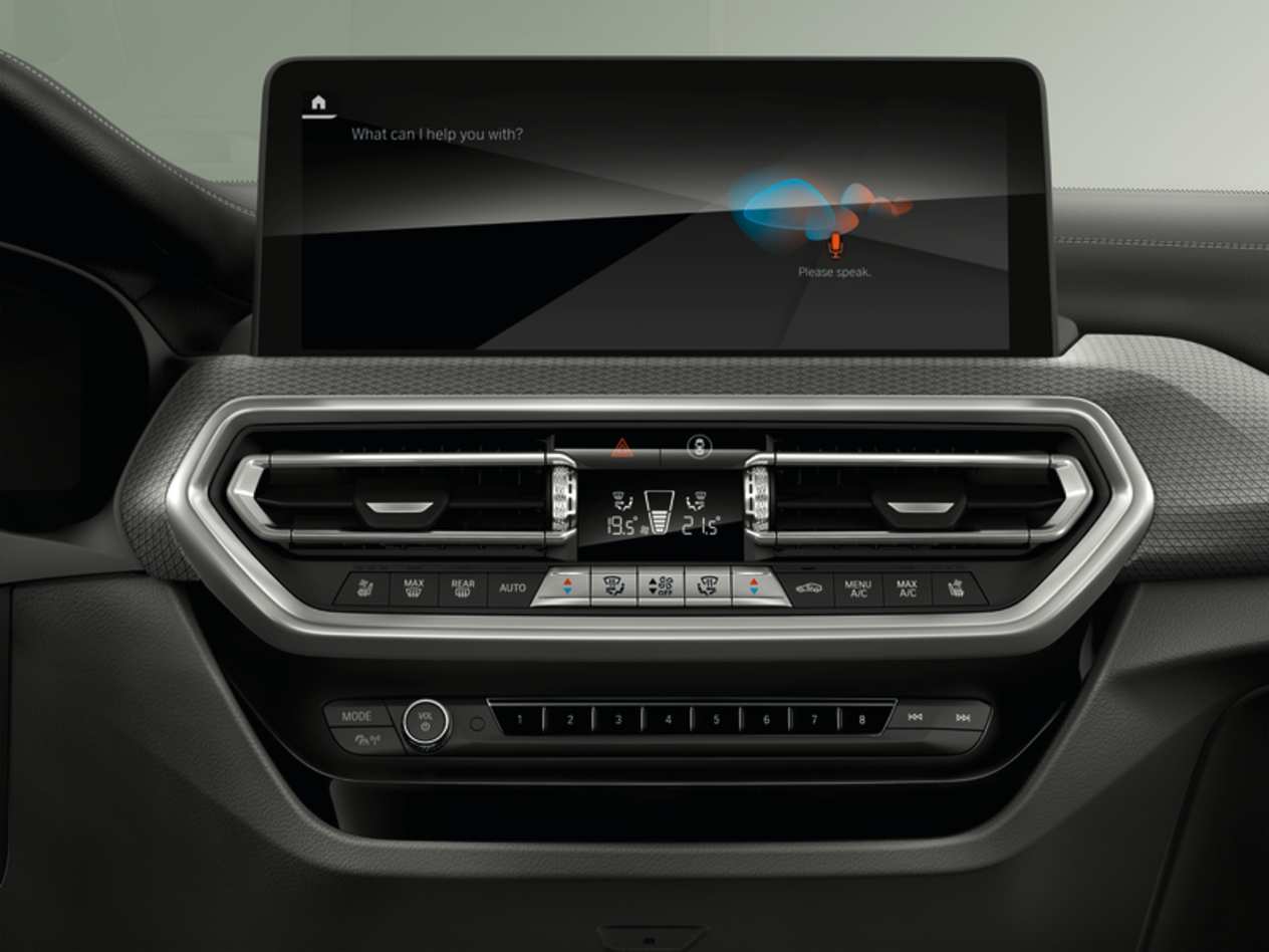 New BMW X4 Dashboard