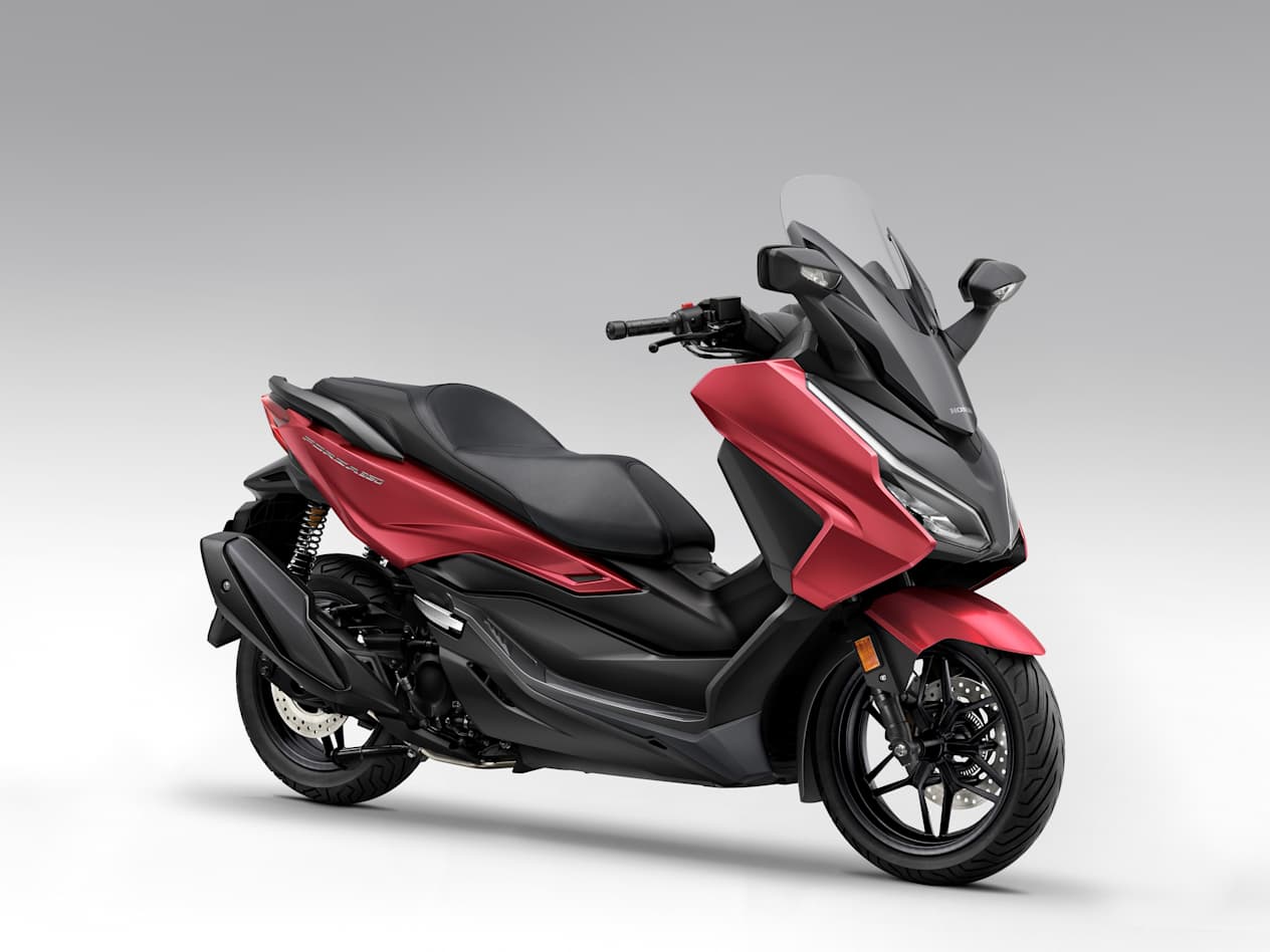 Honda Forza 350 2025 rouge