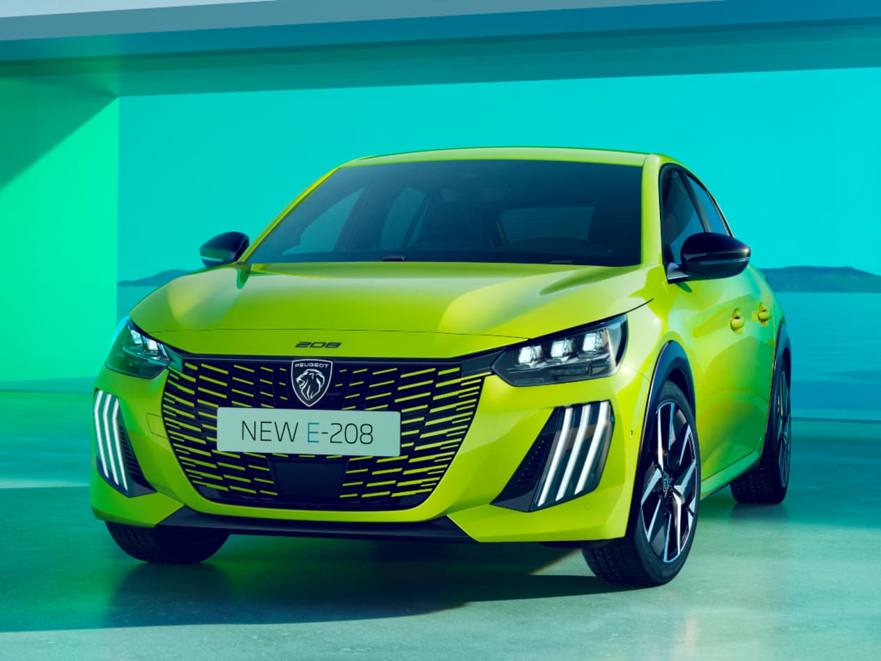 Peugeot 208 2023 : trois quarts avant gauche