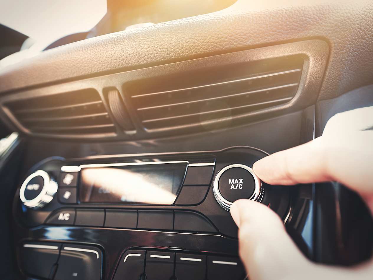Réglage de la climatisation dans une voiture