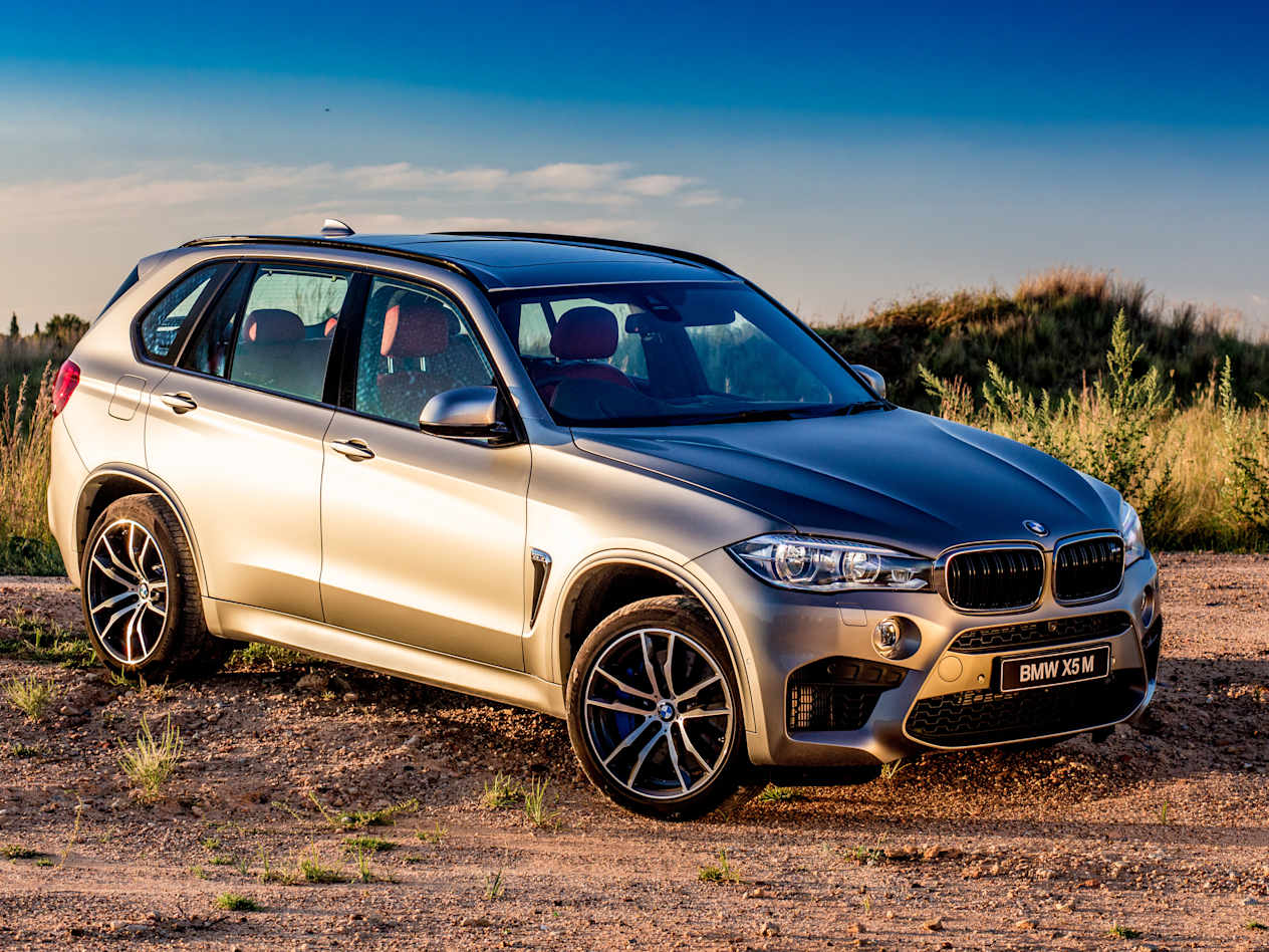 X5 M Automobiles