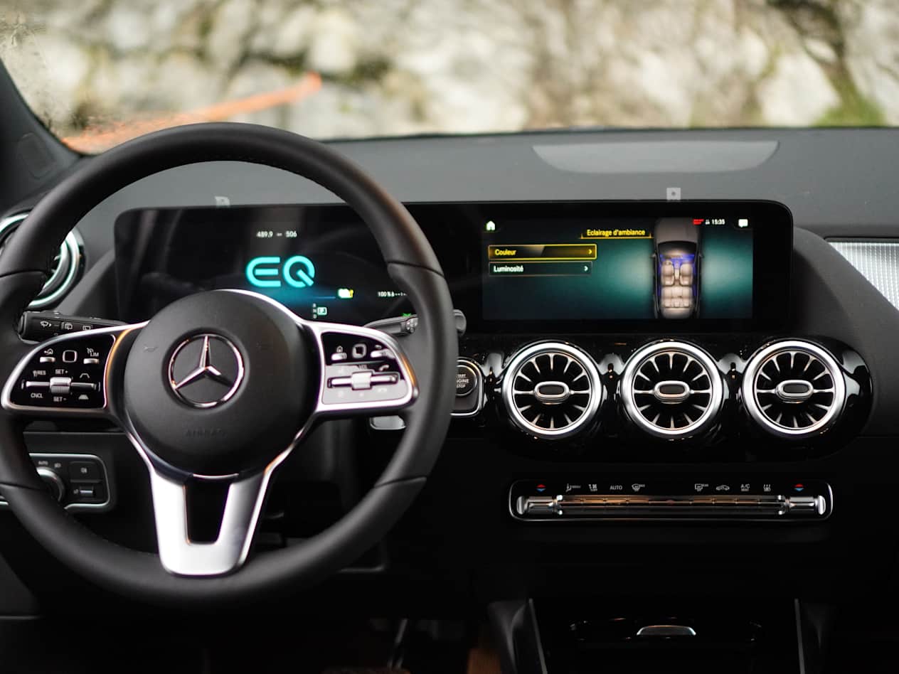 habitacle Mercedes-Benz GLA 250 e EQ Power