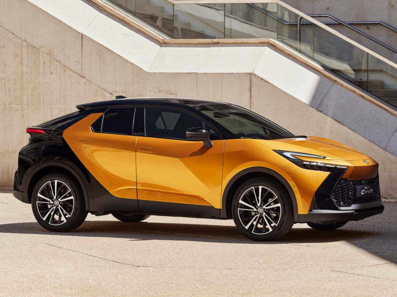 Toyota CHR 2023 : trois quarts avant droit