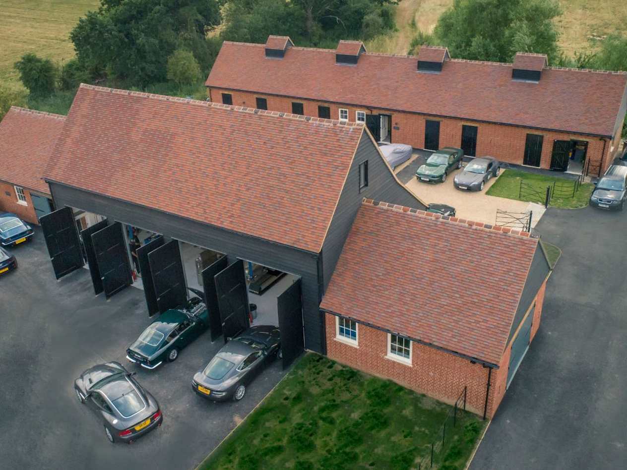 Our stunning location at Essedonbury Farm is the go to destination for Aston Martin enthusiasts
