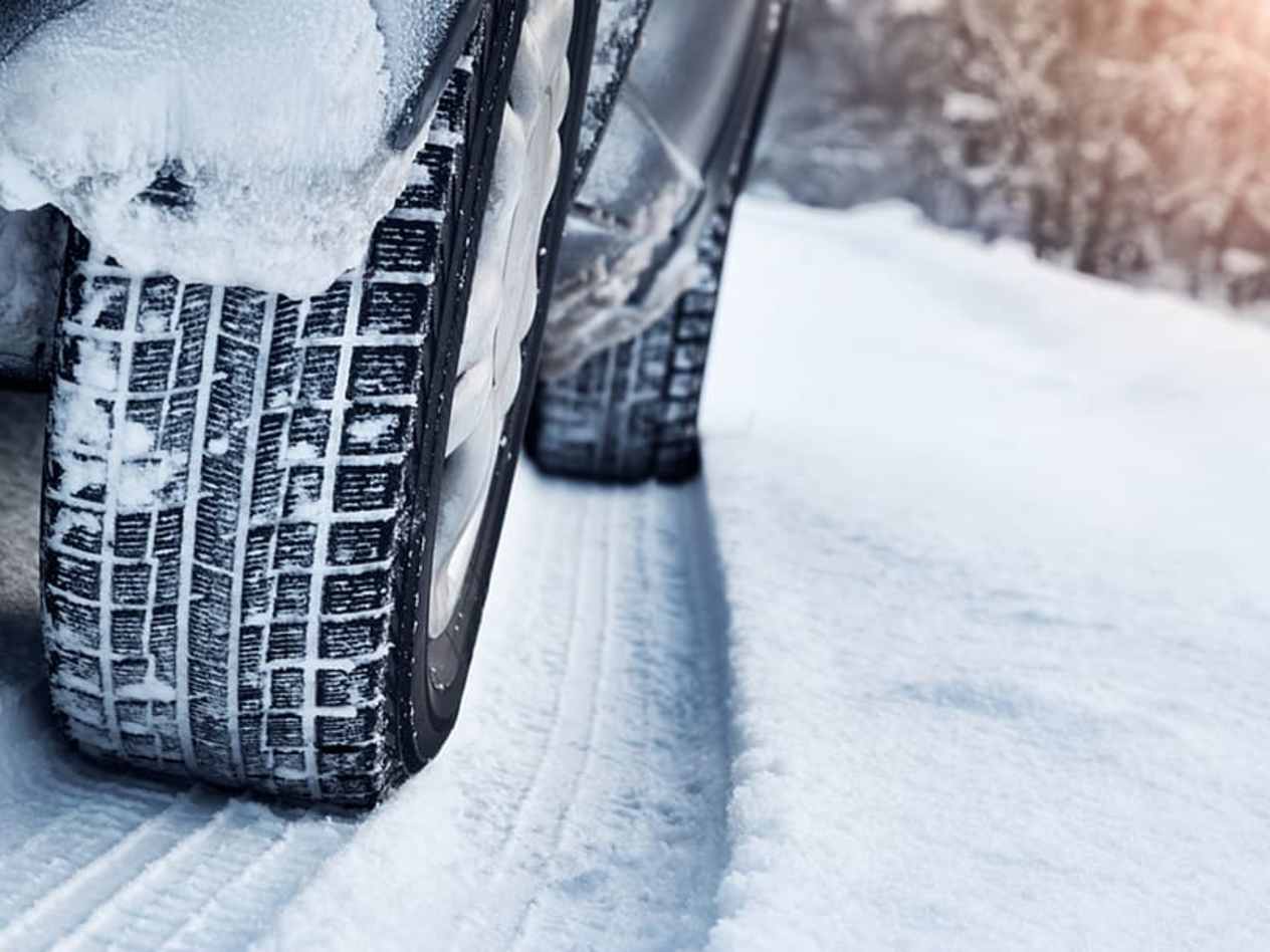Pneu hiver sur la neige