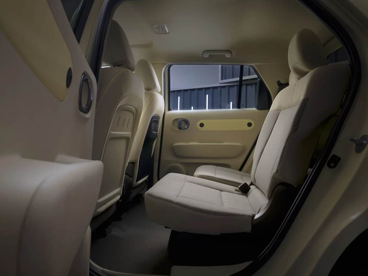 Slidable rear seats for more flexibility