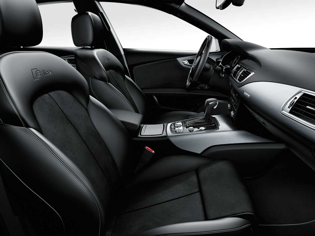 Audi A7 interior 