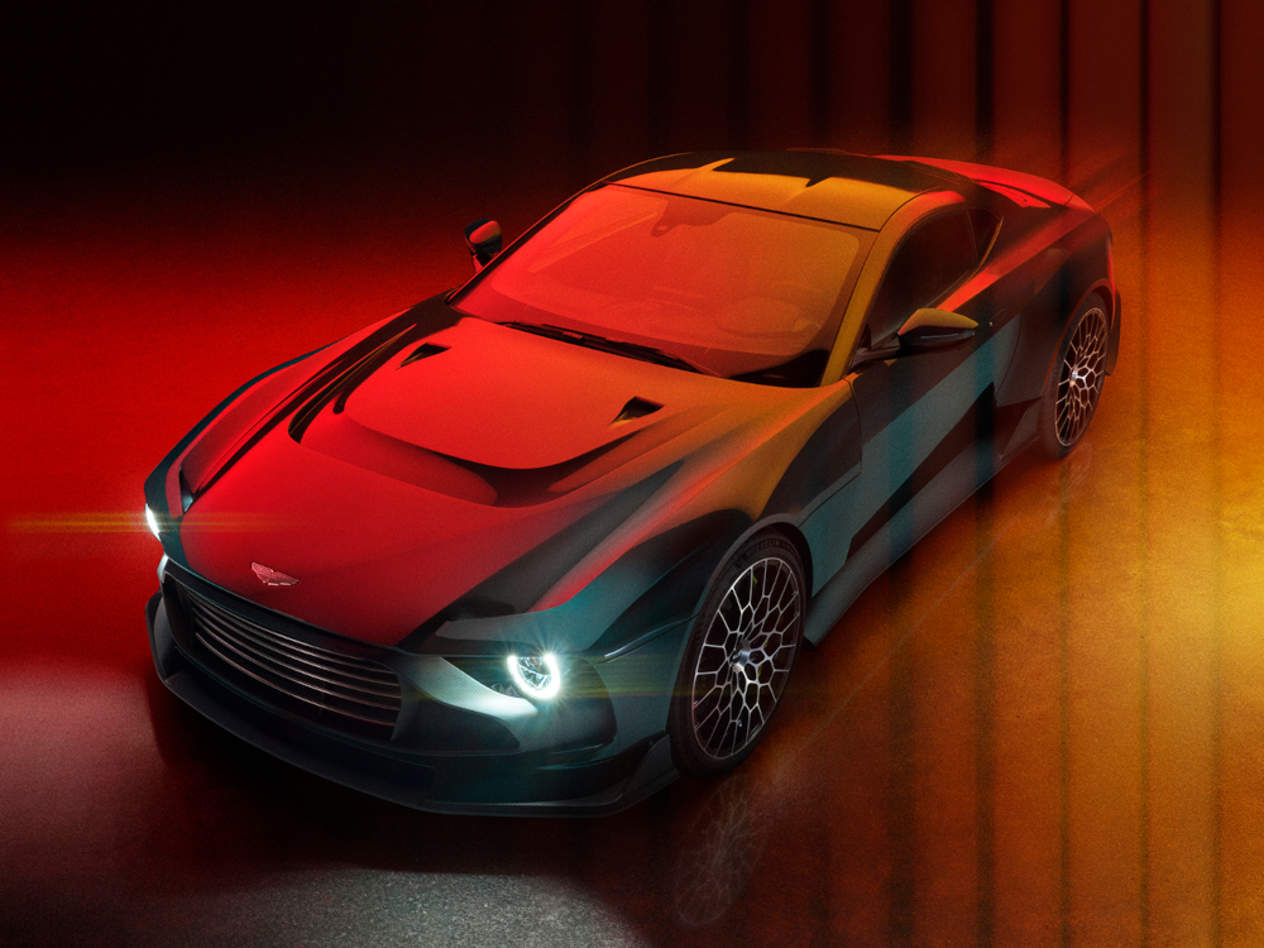 Aston Martin Valour : trois quarts avant gauche plongeant