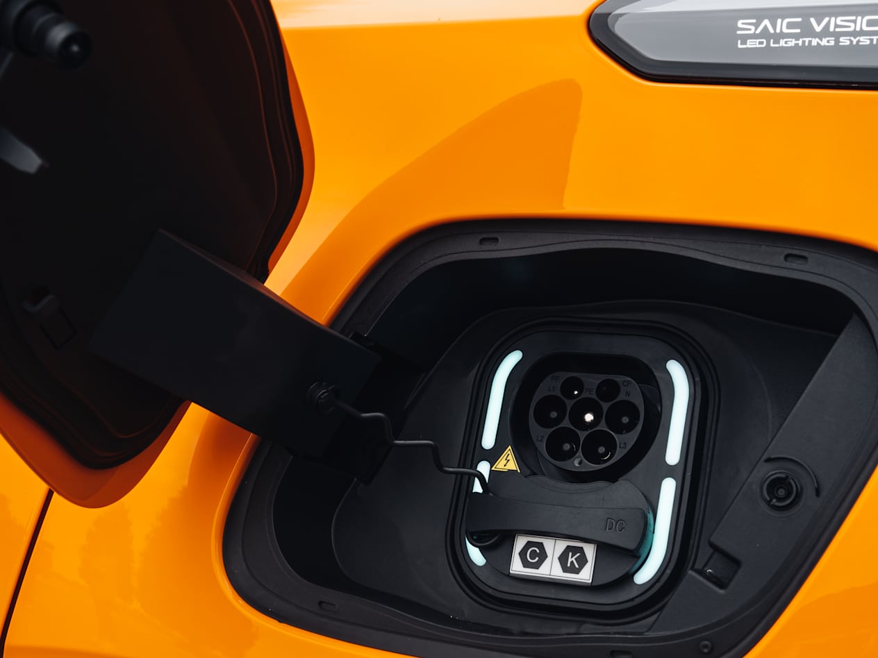 Plug In Charge Point on The New MG4 EV