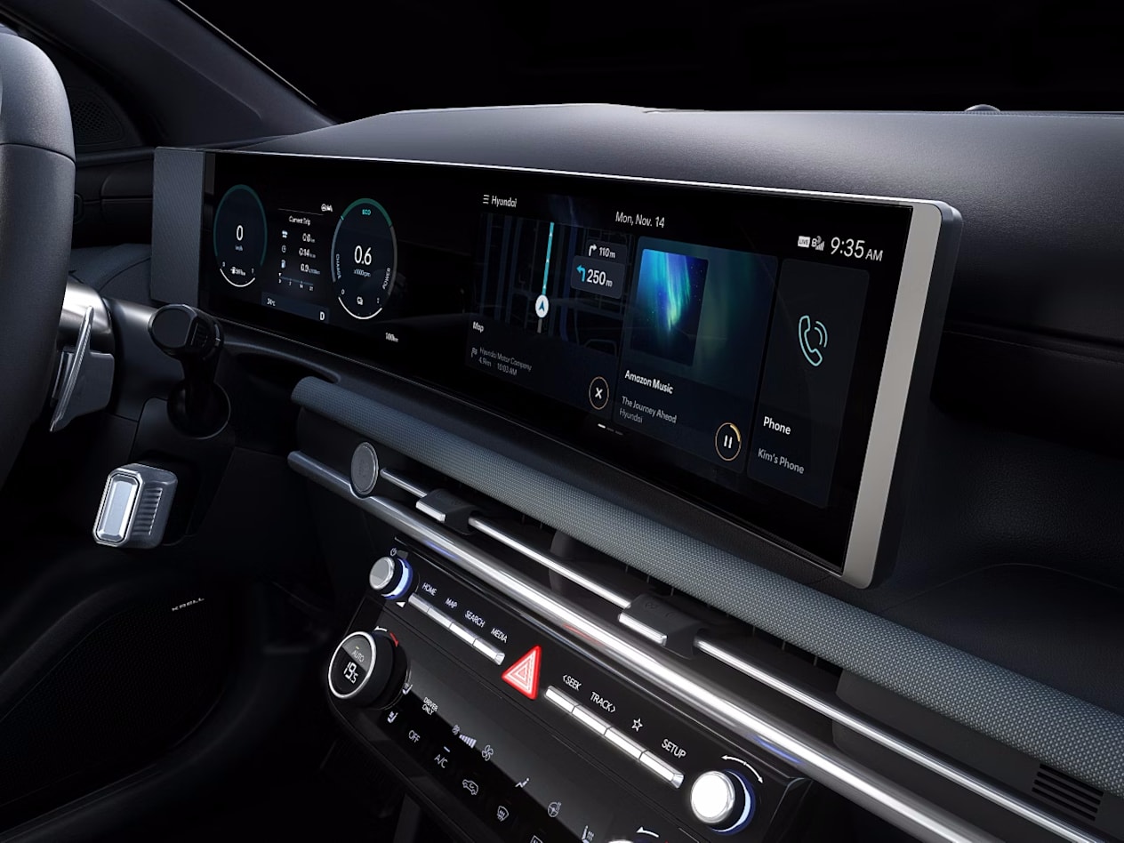 Tucson interior display 
