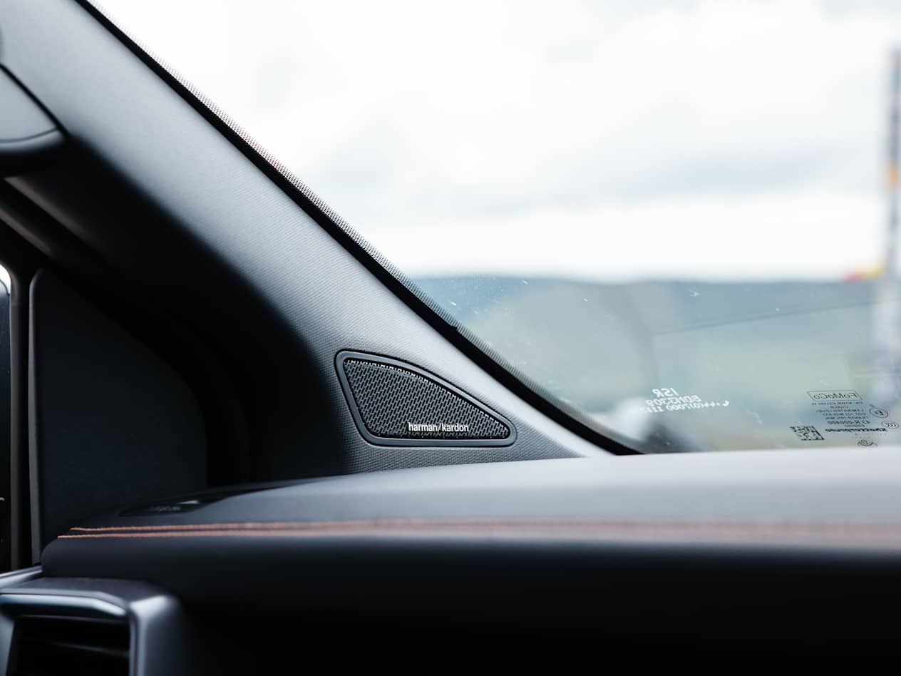 Close up of the Harmon Kardon branded speaker in the Volkswagen Amarok