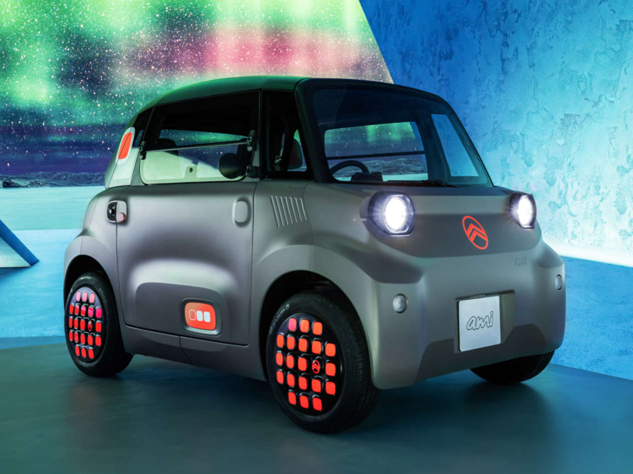 Citroën Ami 2025 : trois quarts avant droit statique