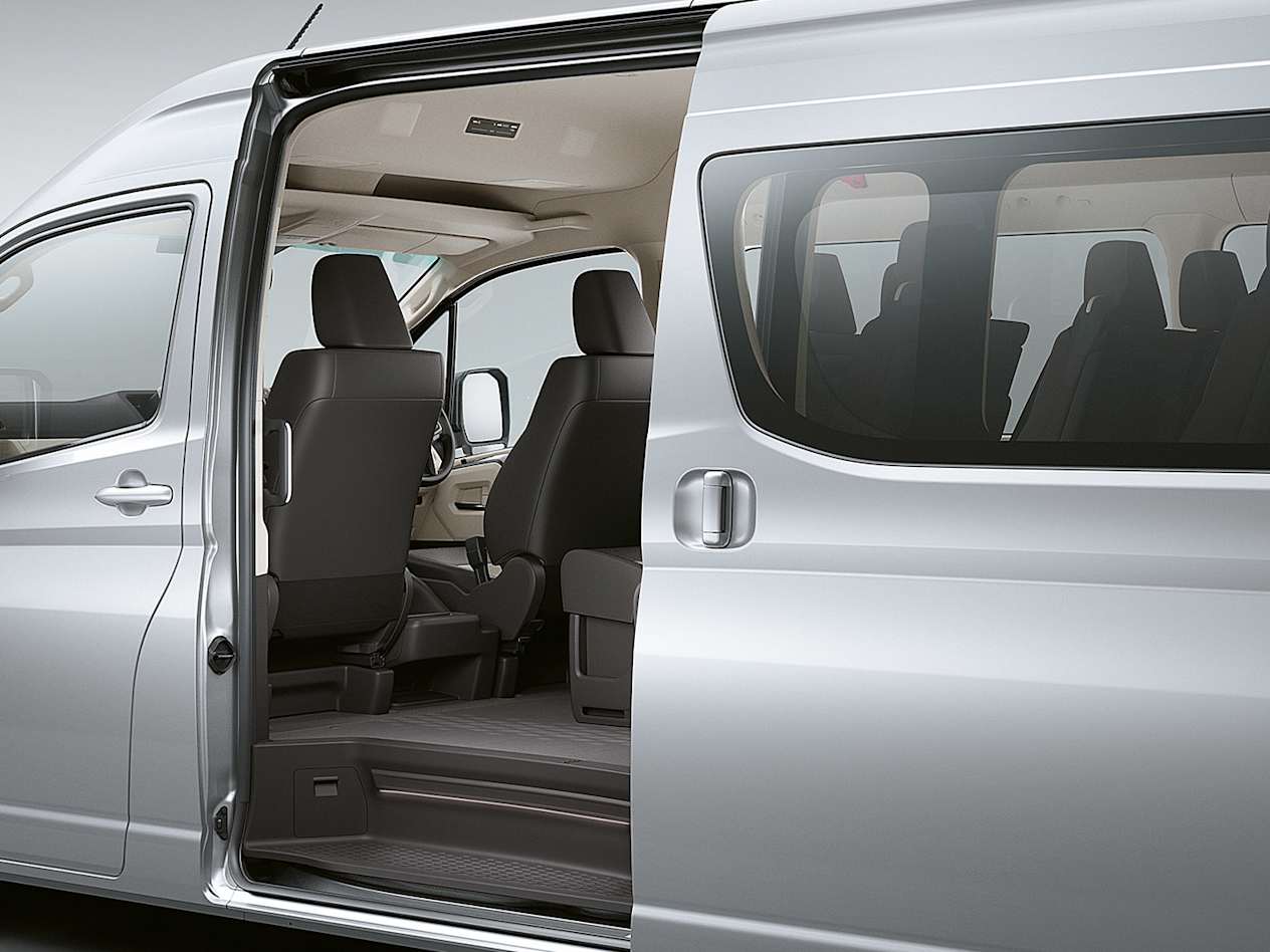 TOYOTA QUANTUM BUS REVIEW ARTICLE