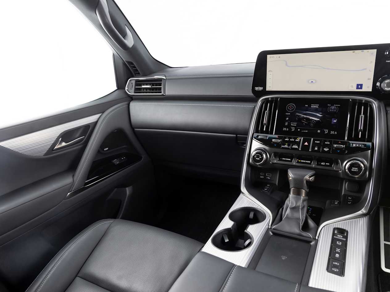 lEXUS lx 