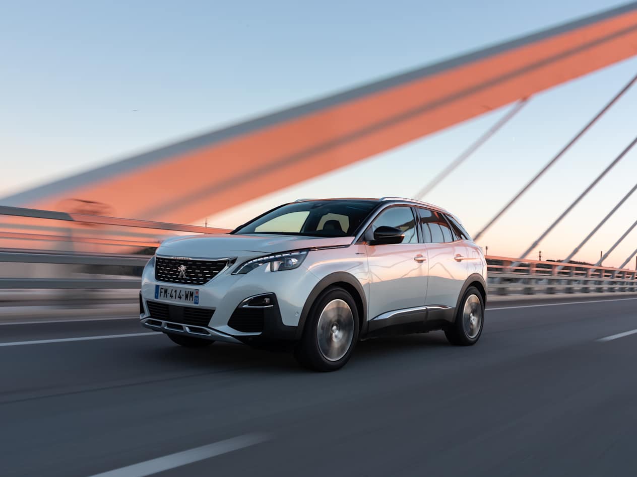 Peugeot 3008 HYbrid4