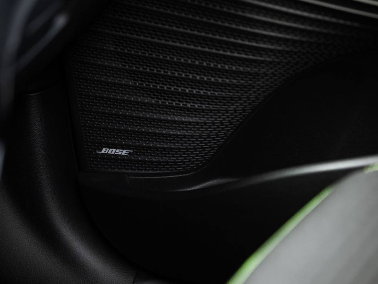 Premium BOSE Sound System