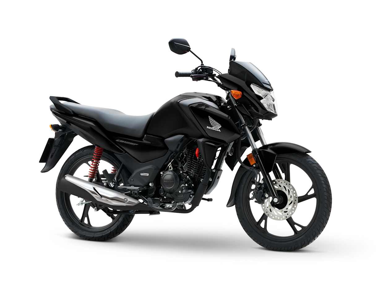 Honda CB125F 2024 Noir : trois quarts avant