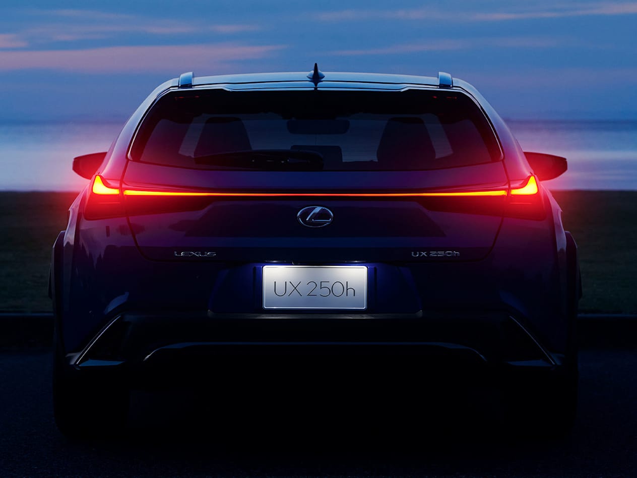 lexus ux