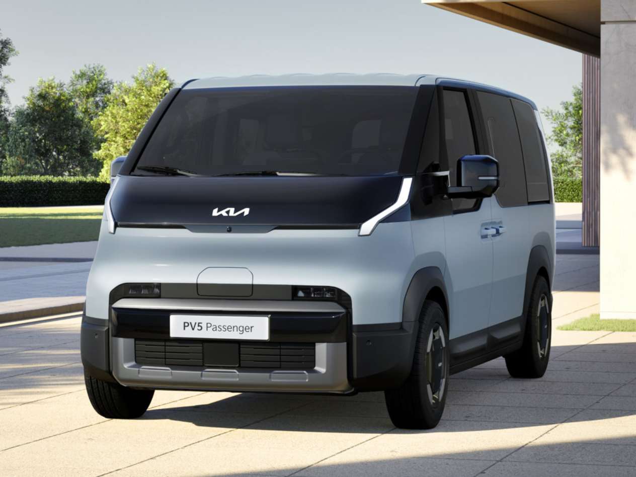 Kia PV5 Passenger 2025 : face avant statique