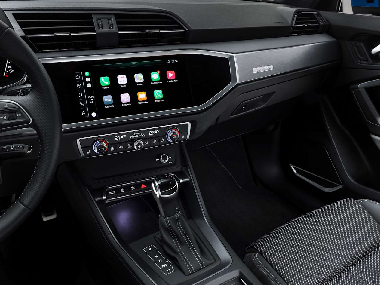 New Audi Q3 Apps 