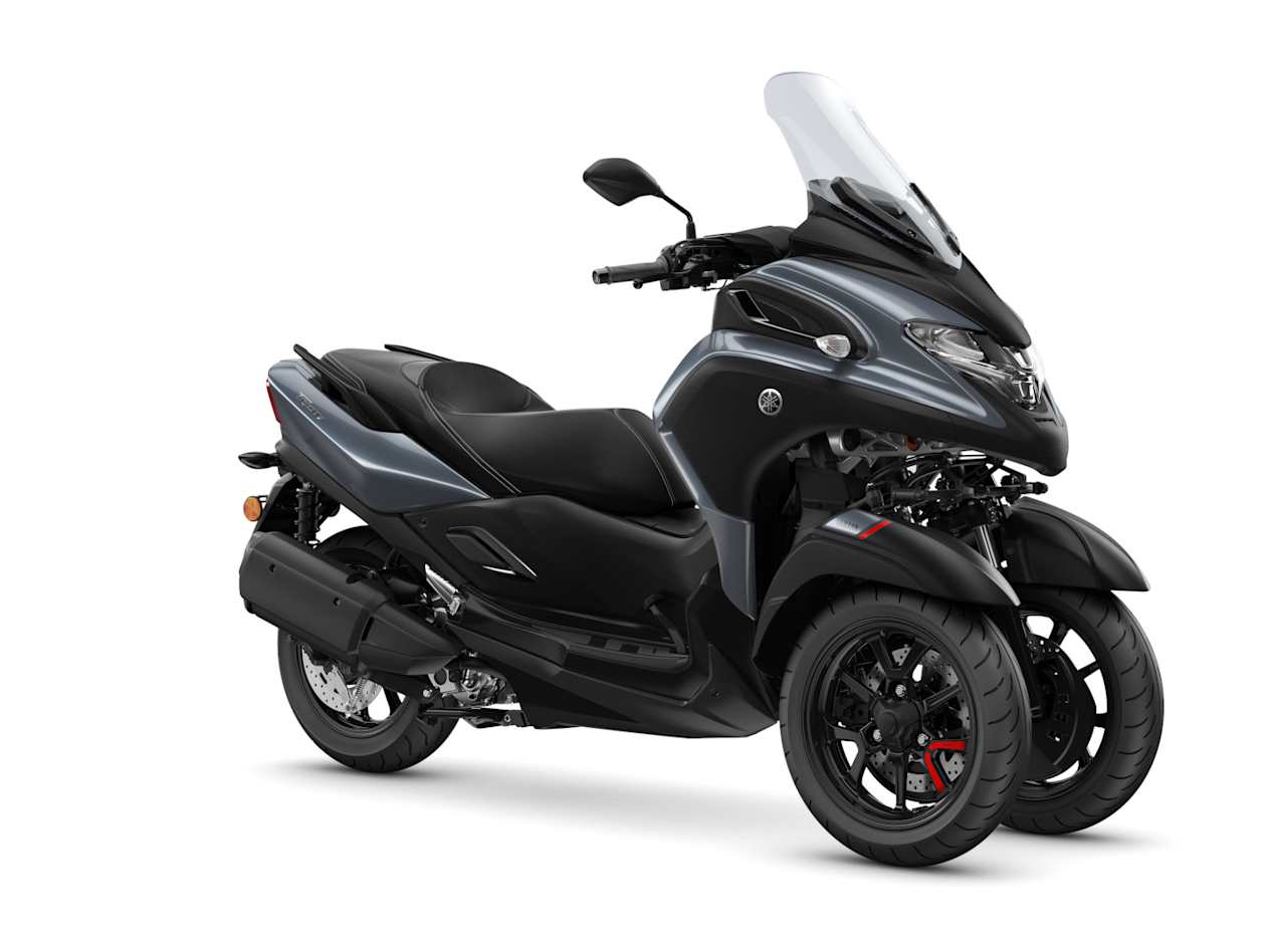 Yamaha Tricity 300 2024 Power Grey : trois quarts avant