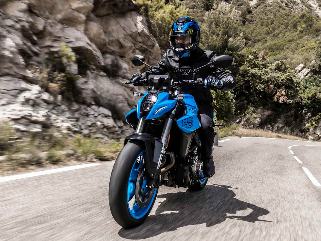 Suzuki GSX-8S face avant