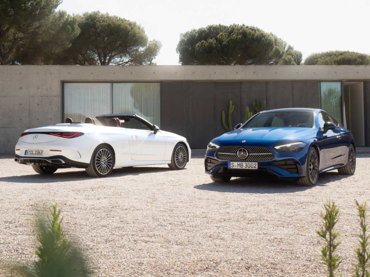 Mercedes CLE Coupé face avant et CLE Cabriolet trois quarts arrière