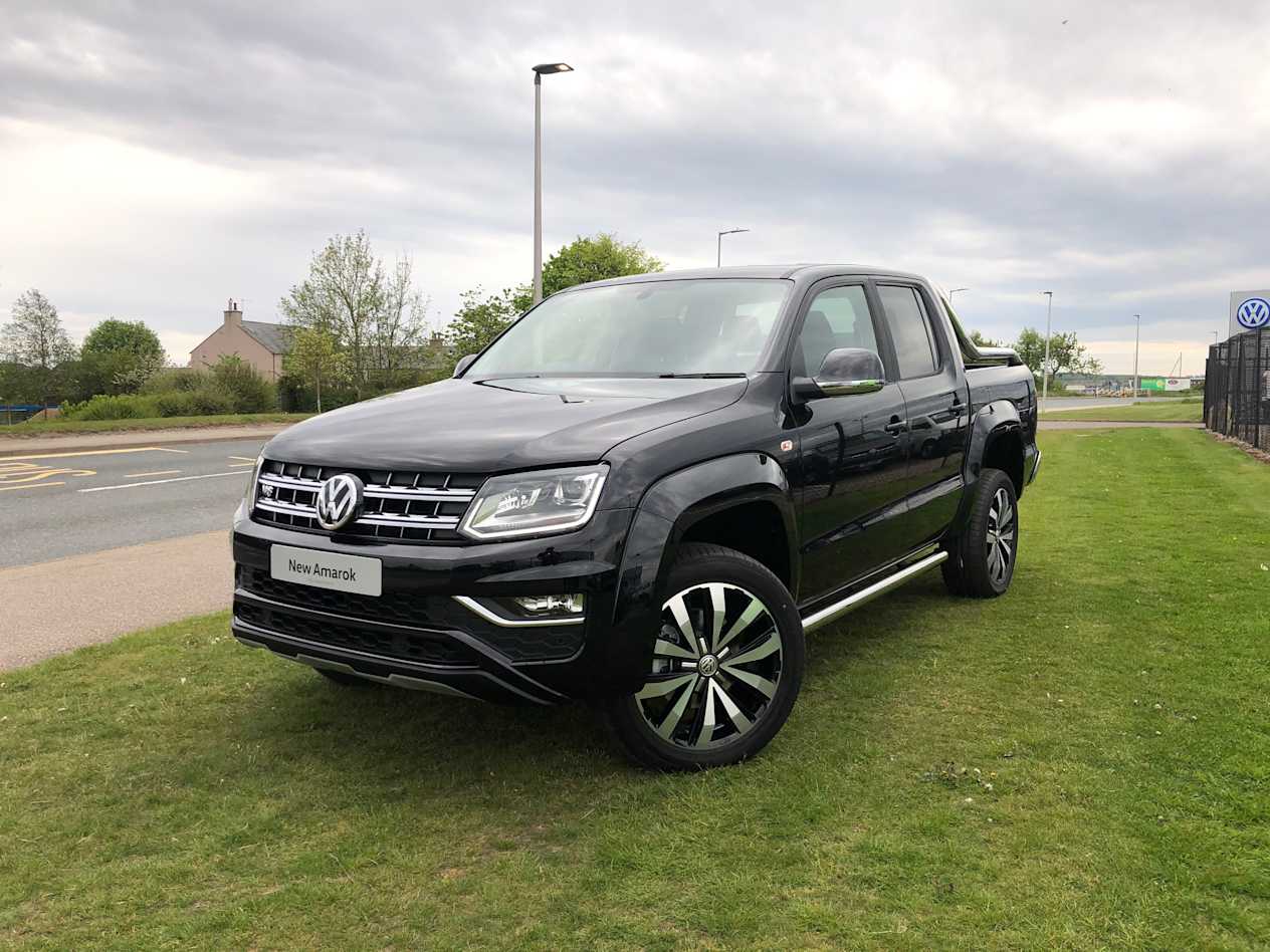 Clark Commercials Volkswagen Amarok