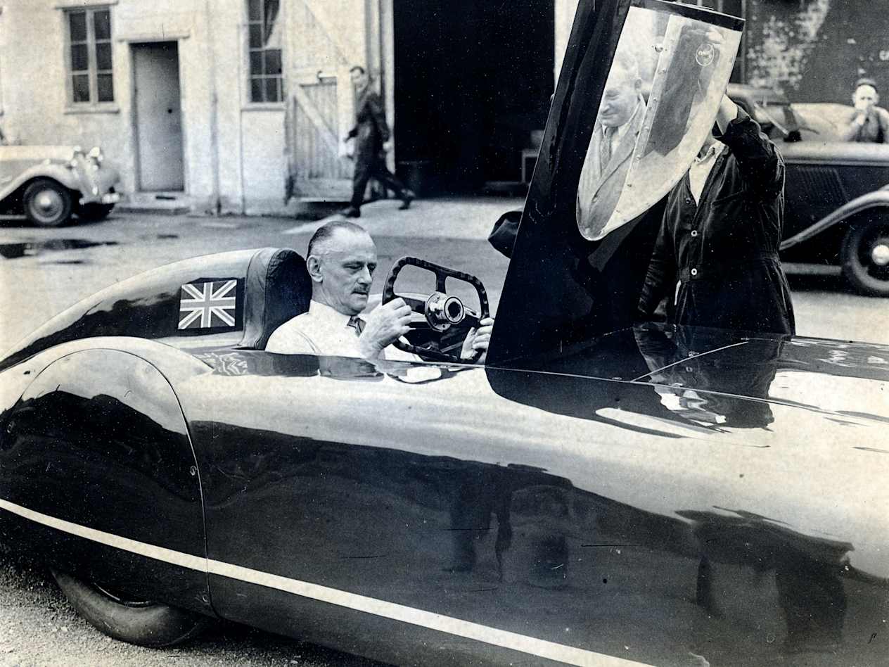 MG History