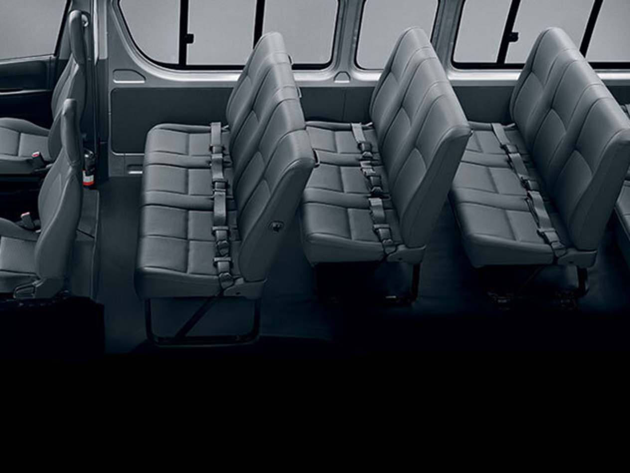 TOYOTA HIACE SES’FIKILE INTERIOR AND EXTERIOR OPTIONS