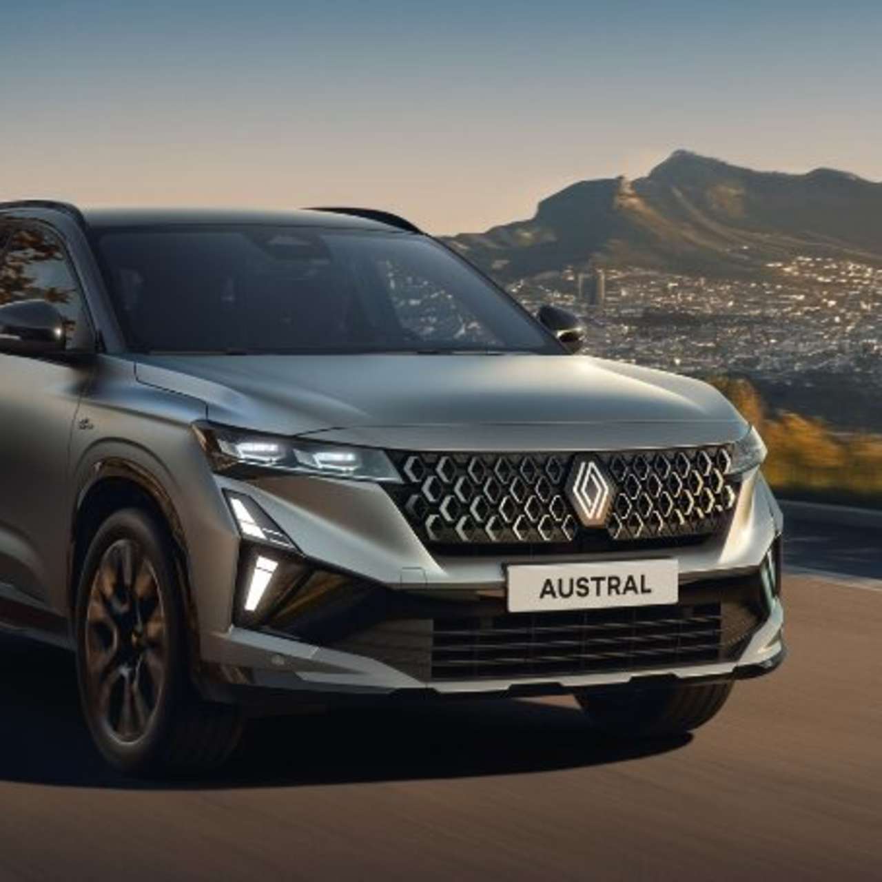 New Renault Austral Freshly Redesigned - Dynamic and Pure Power