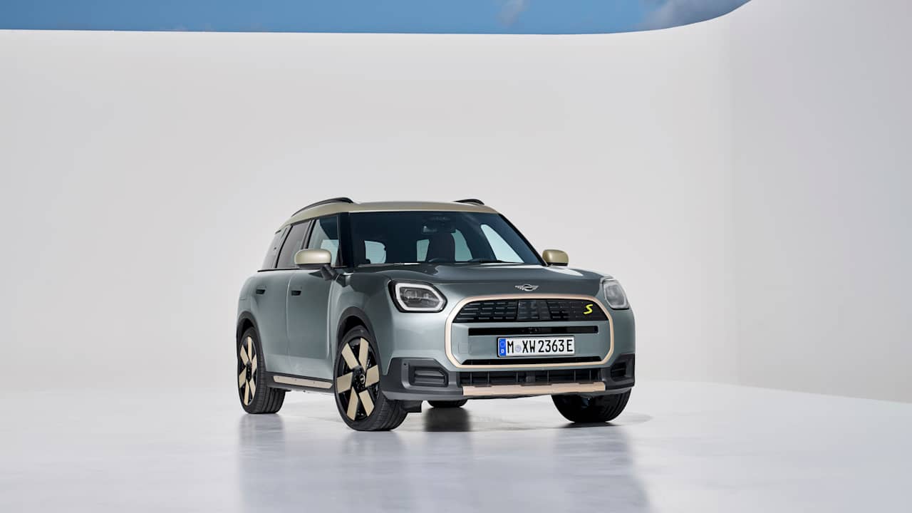  All-Electric MINI Countryman 