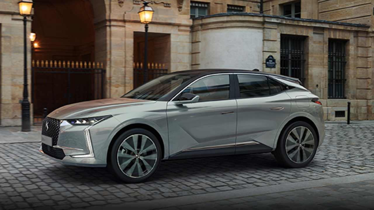 DS 4