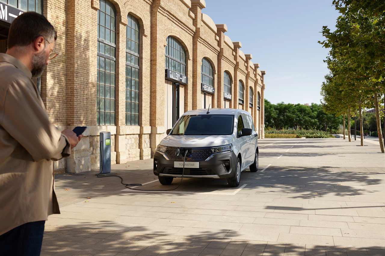 Nissan Townstar Electric Van