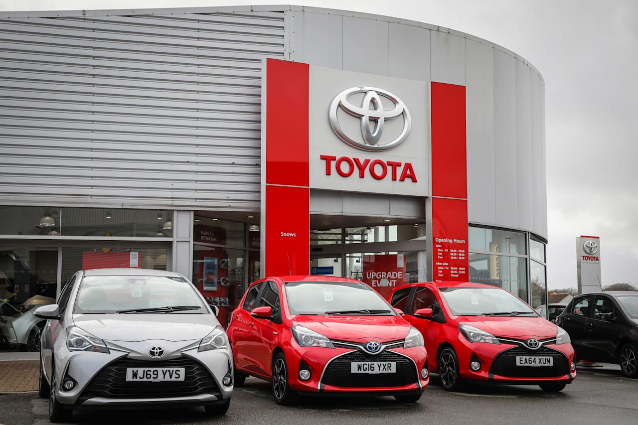 Snows Toyota Plymouth