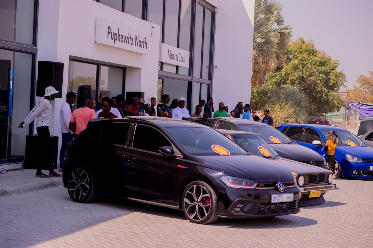 PUPKEWITZ VOLKSWAGEN NORTH CAR MEET
