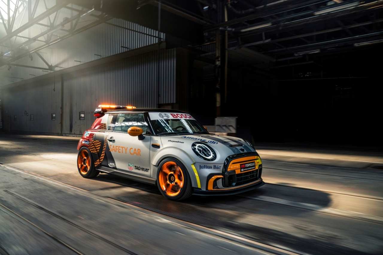 MINI ELECTRIC PACESETTER