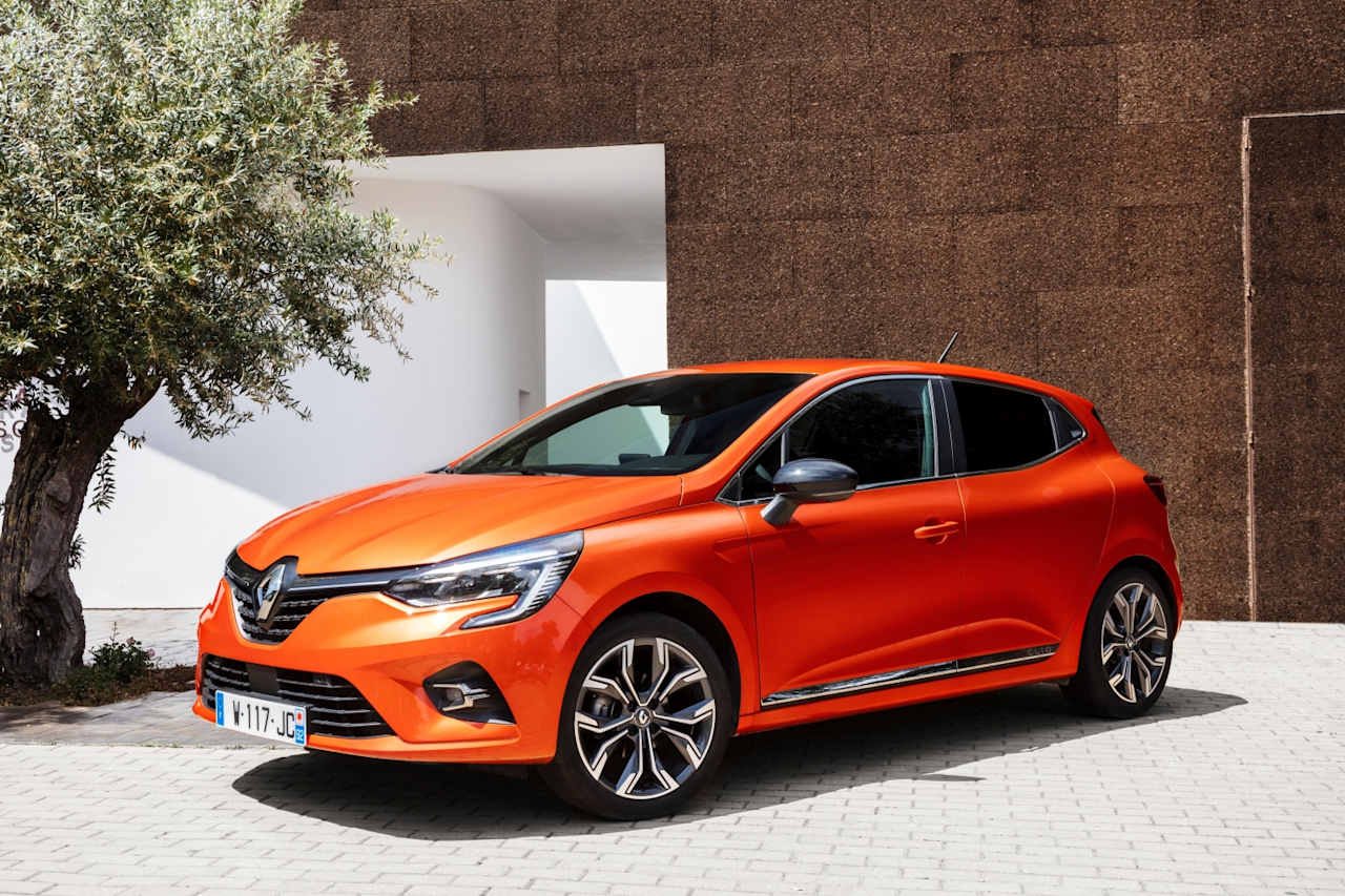 Renault reveals all new fifth generation Clio