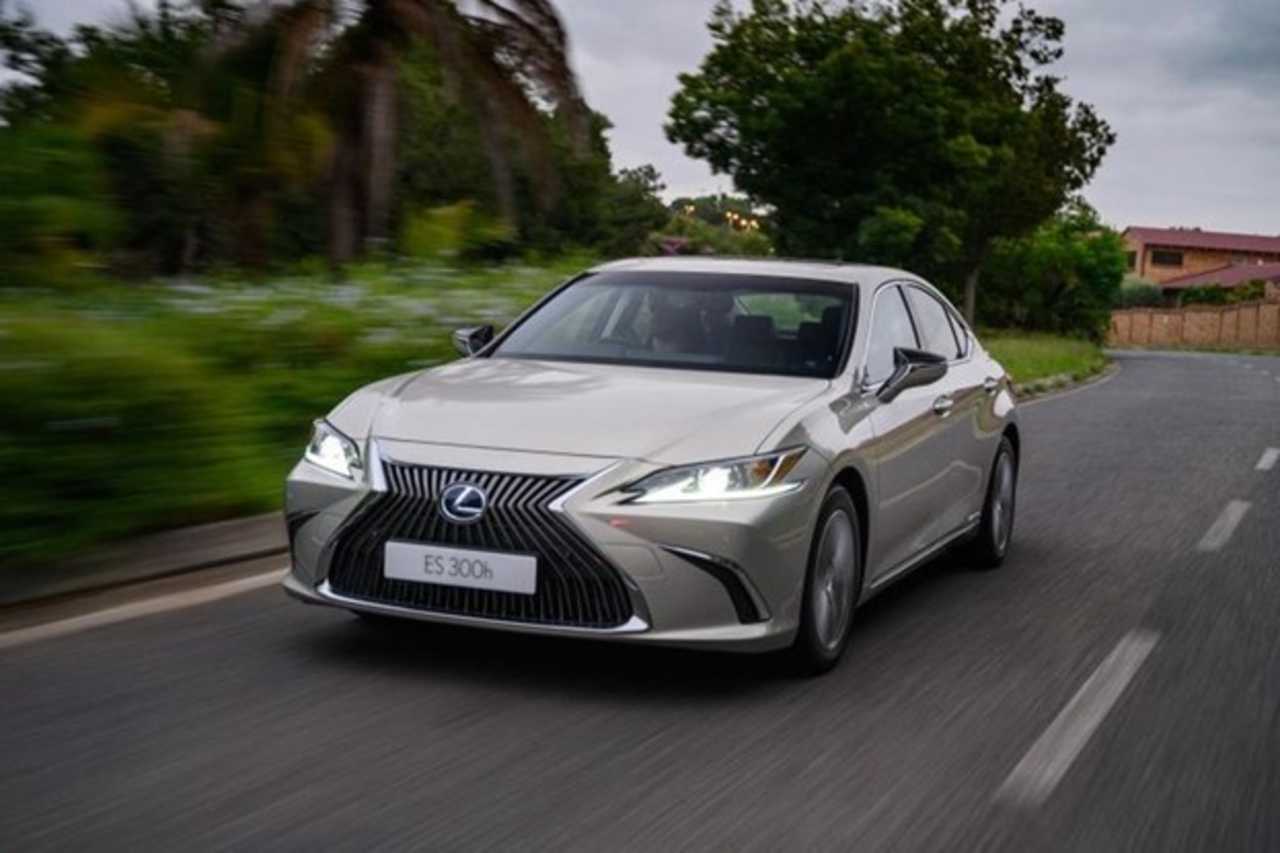 Lexus upgrades safety spec of ES